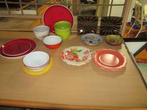 lot 512 image: Mixed Lot of DIshes...