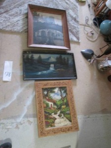 lot 518 image: Antique and Collectible Art...