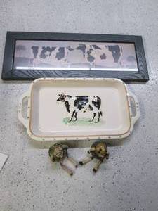 lot 532 image: Farm Decor...