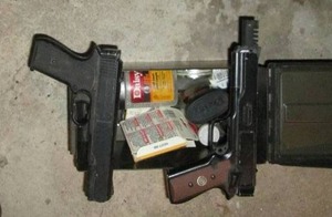 lot 291 image: BB Guns & Ammo...