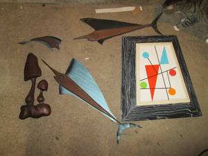 lot 551 image: Mid Century Modern Decor...