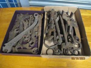 lot 161 image: Lot of Antique Farm Tools...