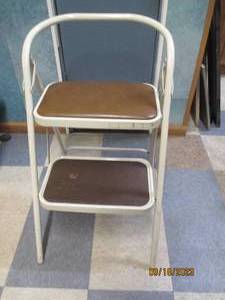 lot 167 image: Step Stool...