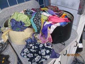 lot 190 image: Large Lot of Scarves...