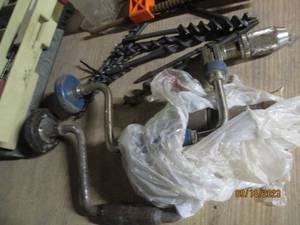 lot 200 image: Drill Master, Auger, Hand Drills