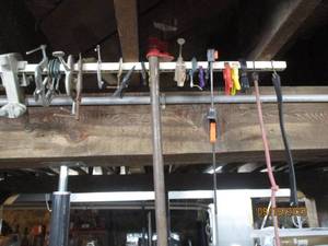 lot 222 image: Clamps