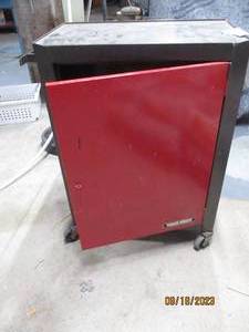 lot 236 image: Rolling Metal Cabinet...