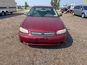 lot 21 image: 2004 Chevrolet Malibu Classic