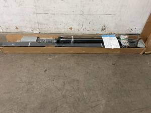 lot 103 image: COMASACH 14 Inch King Size Bed Frame - Black