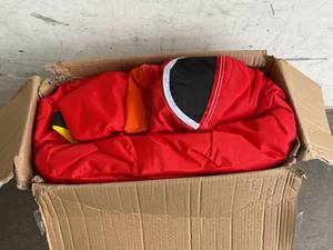lot 19 image: Airhead Super Mable, 1-3 Rider Towable Tube for Boating