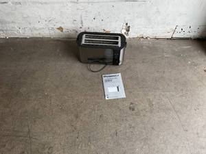 lot 199 image: Elite Gourmet Long Slot 4 Slice Toaster - Stainless Steel & Black
