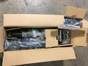 lot 21 image: Green Machine 62V Cordless Axial Blower Variable Speed Brushless Motor, 123 MPH Max air speed, 655 CFM, Battery & Rapid Charger customer return review pictures