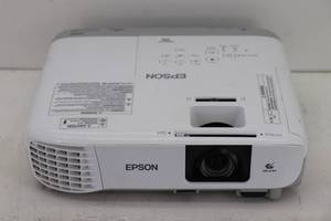 lot 38 image: Epson PowerLite 108 Projector