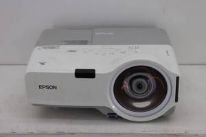 lot 49 image: Epson PowerLite 410W Projector