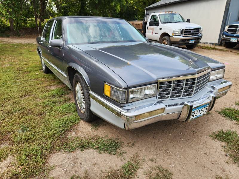 93 cadillac deville on 24s