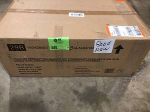 lot 9 image: Glacier Bay Zero Radius Undermount 18G Stainless Steel 32 in. Single Bowl Workstation Kitchen Sink with Accessories Customer Returns See Pictures