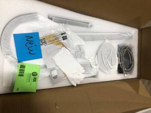 lot 16 image: AKDY 1-Handle Freestanding Floor Mount Tub Faucet Bathtub Filler with Hand Shower in Matte Black   Customer Returns See Pictures