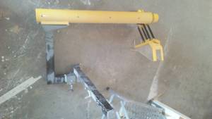 lot 456 image: Excalibur 50-EXBC Overarm Table Saw Blade Cover System.