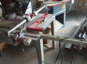 lot 462 image: Porter Cable Speed Matic Router With Table. (Panel Router)