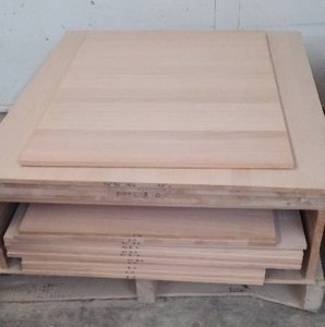 lot 468 image: Red Oak (19). Cabinet Panels. Wow