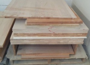 lot 470 image: Ash, Fur, Red Oak (24). Cabinet Panels.