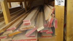 lot 473 image: Variety Of Woods. 8 Ft Lengths