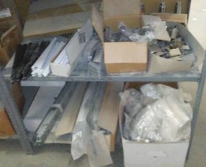 lot 498 image: Large Lot Of Hardware.