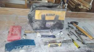 lot 818 image: Dewalt Tool Bag With Tools.