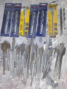lot 819 image: New Drill Bits And Spade Bits.