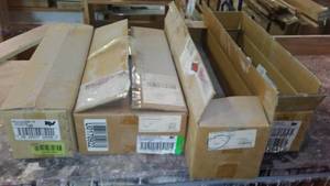 lot 904 image: Drawer Slides (12