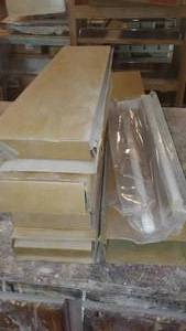 lot 912 image: Under Counter Pull Out Towel Rod (5).
