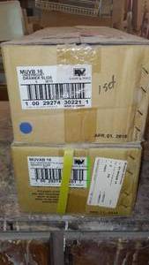 lot 919 image: Drawer Slides (7), 16in