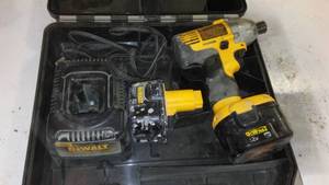 lot 965 image: DeWalt Impact Driver 12v. (2) Batterys, (1) Charger, (1) Case
