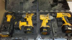 lot 966 image: DeWalt Impact Driver And Drill 12v. (5) Batterys, (1) Charger, (2) Impacts, (1) Drill, (2)
