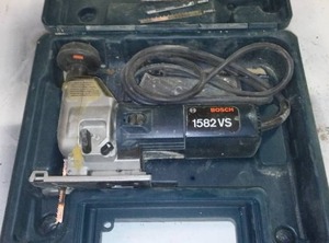 lot 968 image: Bosch Saber Saw.