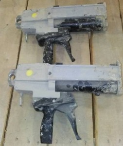 lot 1005 image: Sulzer Mixpac Dm-400-400ml Manual Cartridge Gun (2