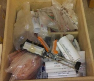 lot 1006 image: Corian Applicator Gun Tips And Adhesive.