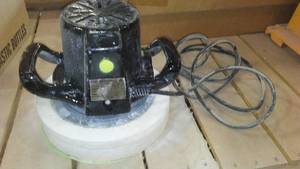 lot 1009 image: GEM Orbital Sander And Polisher 11in. BW-H.