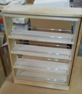 lot 539 image: Maple Spice Rack Slide-Out.