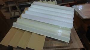 lot 553 image: ABS Cabinet Accessories (4)