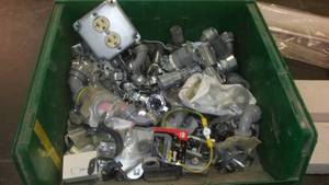 lot 581 image: Electrical Variety.