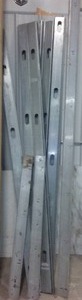 lot 607 image: Metal Studs.
