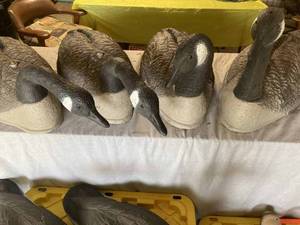 lot 35 image: Goose and Duck Decoys including a Pair of Mallards, a Wood Duck, and 4-Goose Decoys with Heads