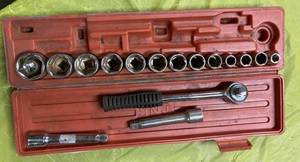 lot 52 image: MIT 12-inch Drive 17-Piece Socket Set in Original Case
