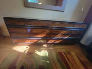 lot 6 image: Kibeak Mobelfabrik Rosewood Low Six Drawer Dresser
