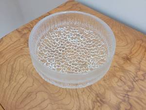 lot 68 image: Iittala Saucer & Bowl