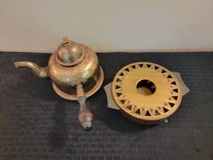 lot 93 image: Vintage MCM Warming Tea Kettle