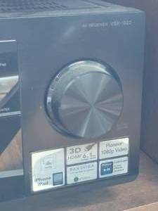 lot 197 image: PIONEER AV RECIEVER VSX-1022