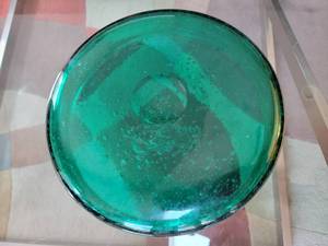 lot 33 image: Hadeland Glassverk MCM Green Art Glass Bowl Signed