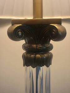 lot 23 image: Elegant Crystal Column Table Lamp